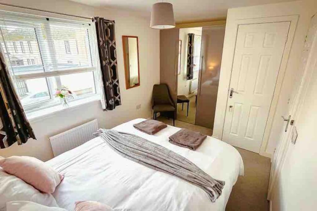 Апартаменты Loch Leven Getaway - 2 Bed House Кинросс Экстерьер фото
