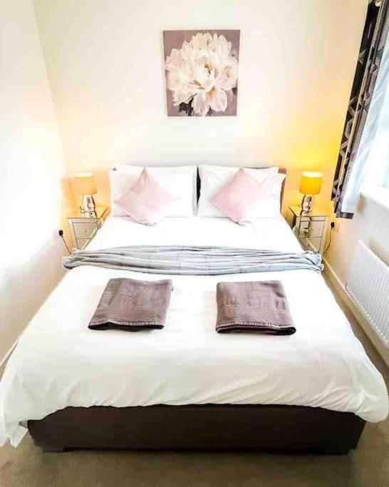 Апартаменты Loch Leven Getaway - 2 Bed House Кинросс Экстерьер фото