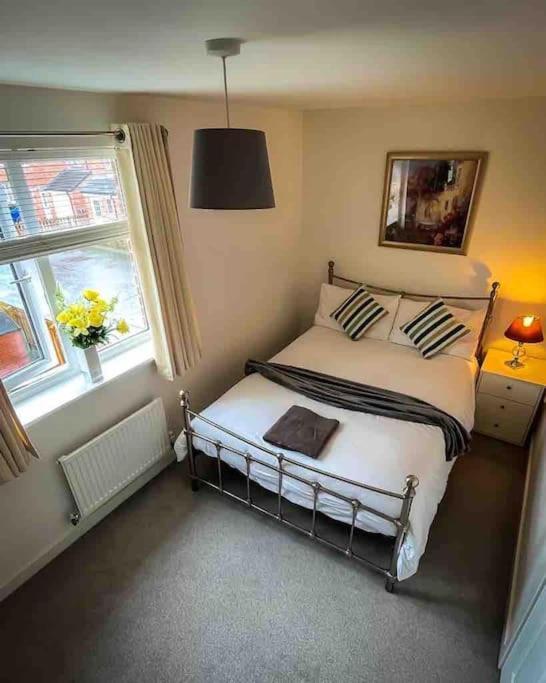 Апартаменты Loch Leven Getaway - 2 Bed House Кинросс Экстерьер фото
